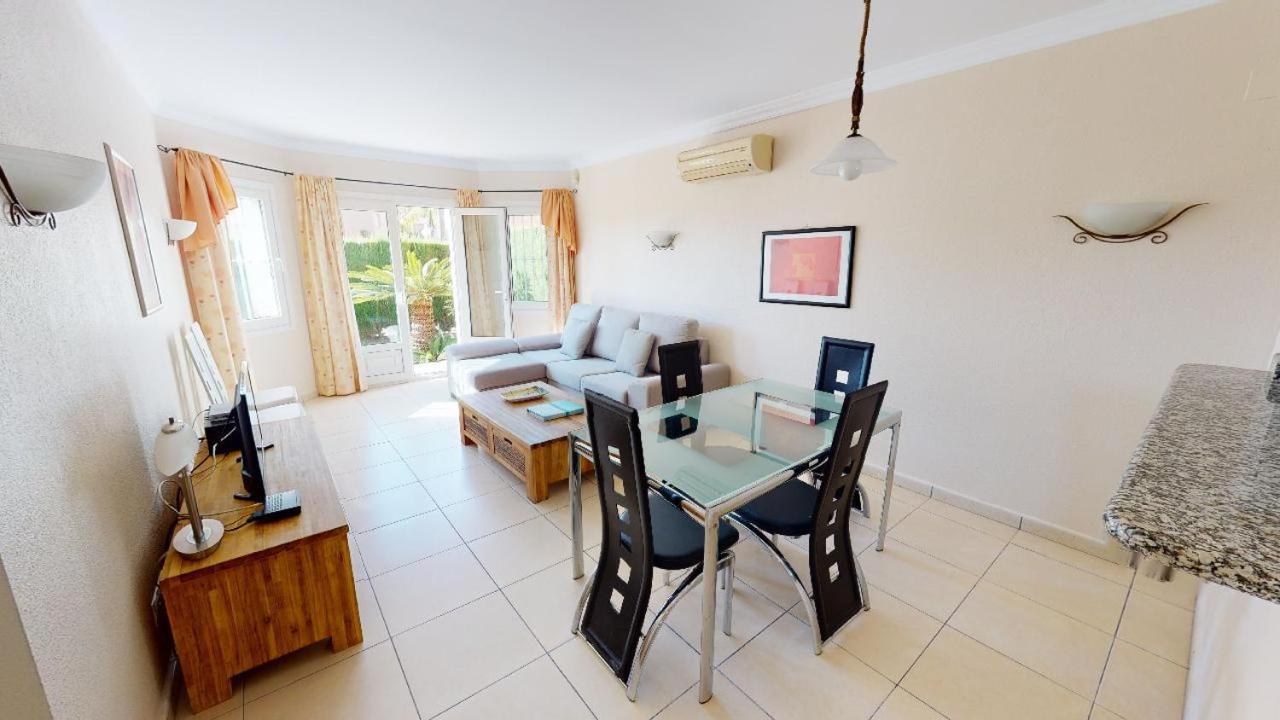 Apartamentos Y Villas Oliva Nova Golf Resort Eksteriør bilde