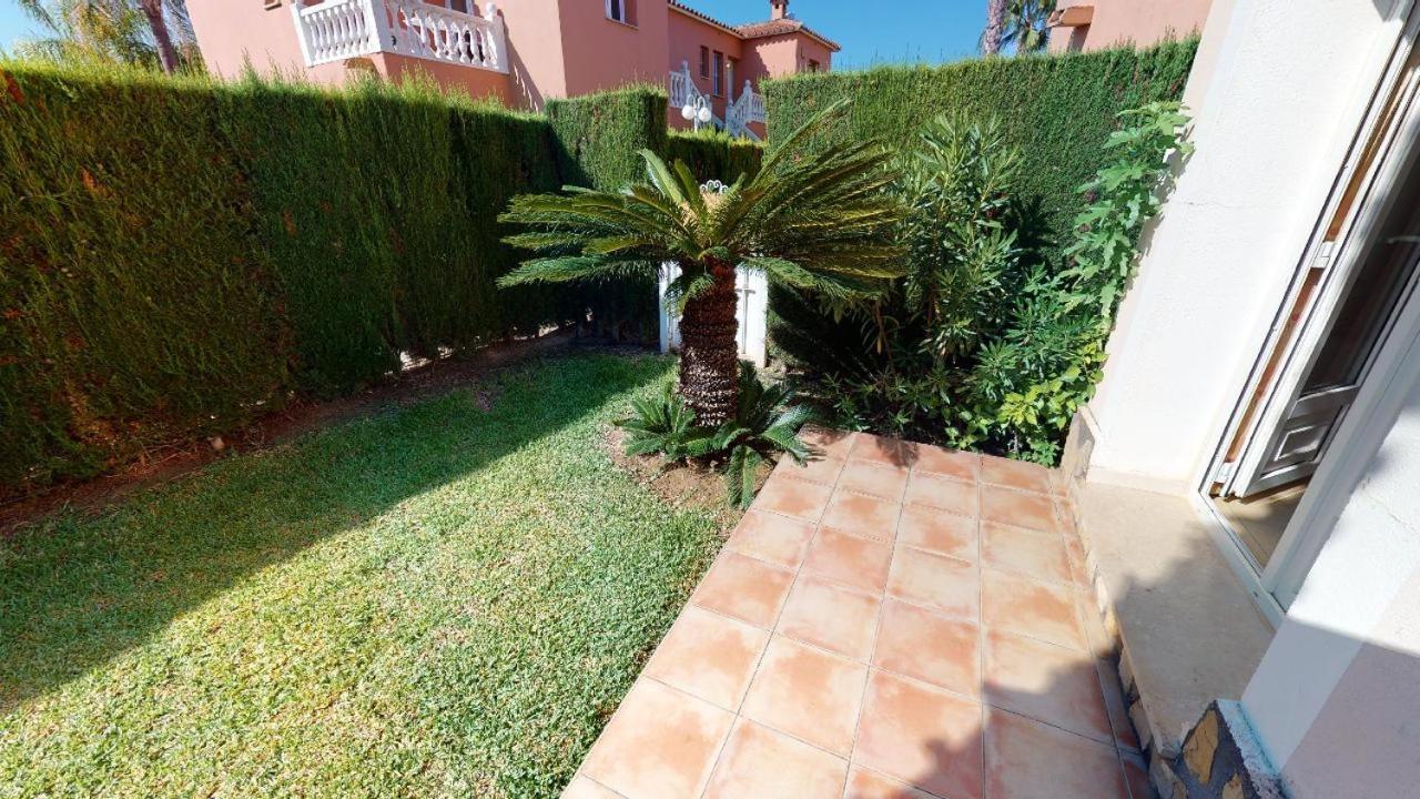 Apartamentos Y Villas Oliva Nova Golf Resort Eksteriør bilde