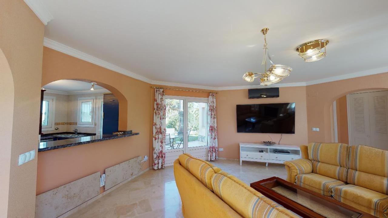 Apartamentos Y Villas Oliva Nova Golf Resort Eksteriør bilde